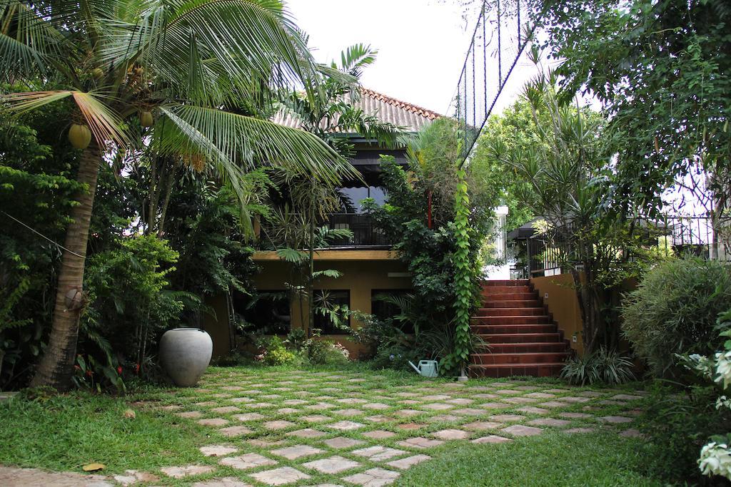 Villa Escondite - The Hotel Sri Jayewardenepura Kotte Ngoại thất bức ảnh